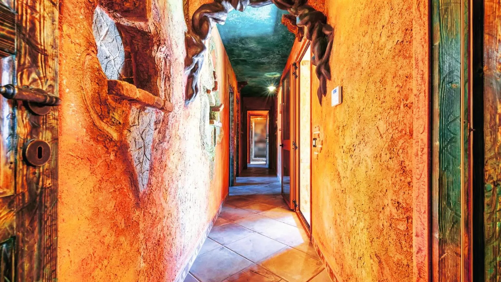Guest house Casa Gaudi - House & Rooms Teulada