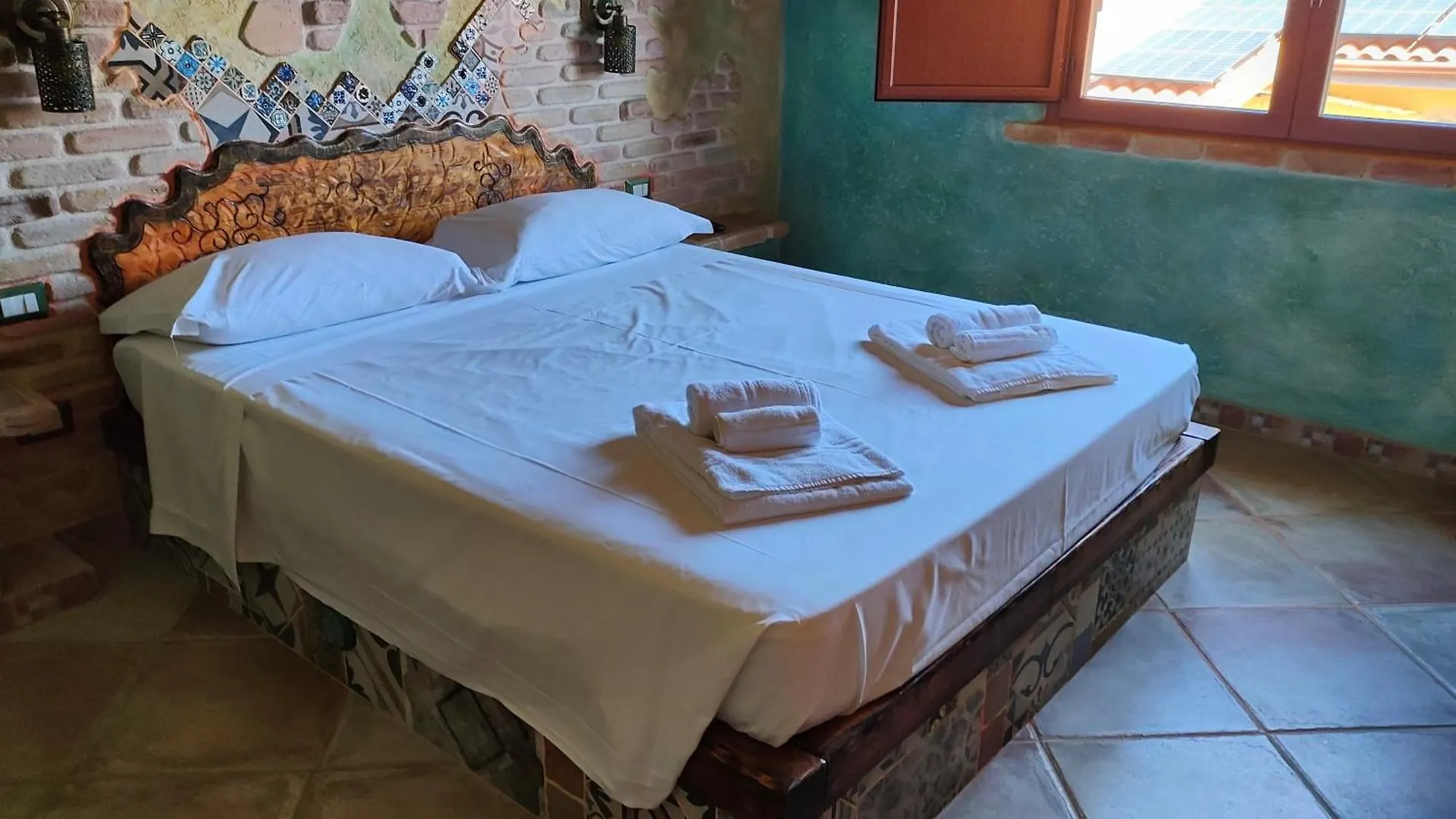 Guest house Casa Gaudi - House & Rooms Teulada Italy